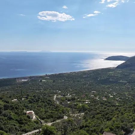 Arthur's 4apartments Borsh