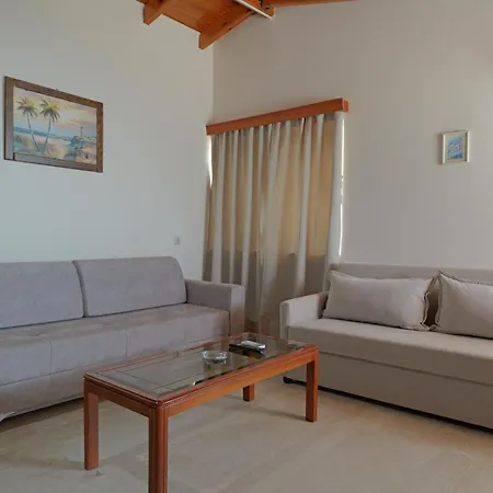 Arthur's 4apartments Homestay