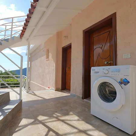 Δωμάτια σε οικογενειακή κατοικία Arthur's 4apartments *