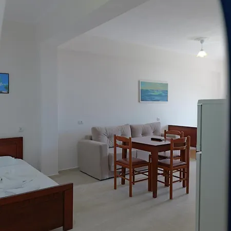 Arthur's 4apartments Borsh