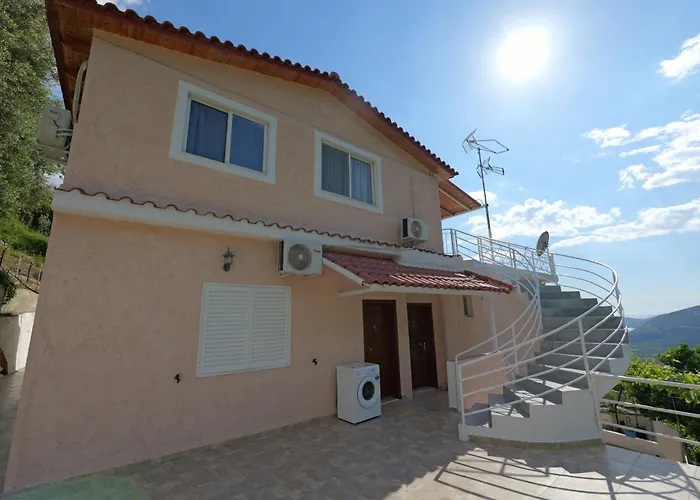 Pansiyon Arthur's 4apartments *