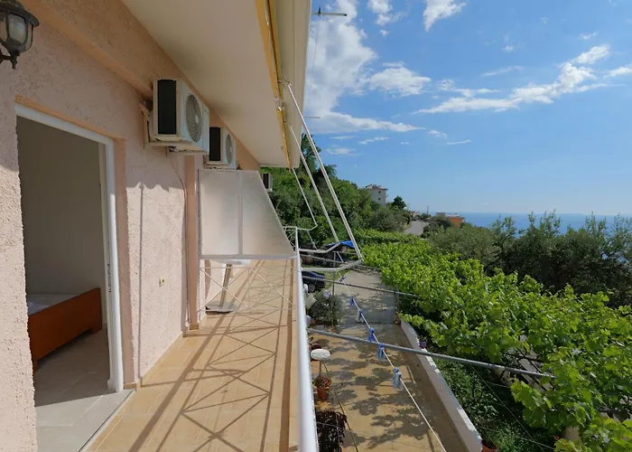 Arthur's 4apartments Pansiyon *