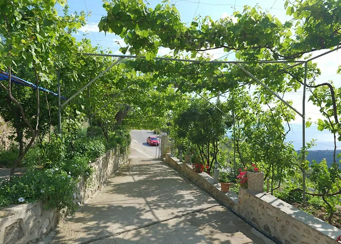 Arthur's 4apartments