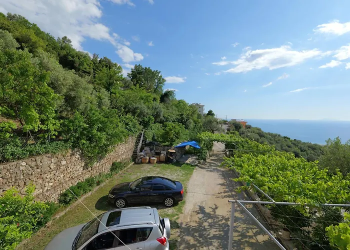 Arthur's 4apartments Pansiyon *